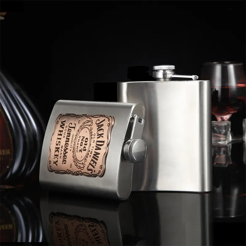 Jack Daniels Whisky Flask ÃƒÂ¢Ã¢â€šÂ¬Ã¢â‚¬Å“ Premium Stainless Steel, Leak-Proof, and Stylish