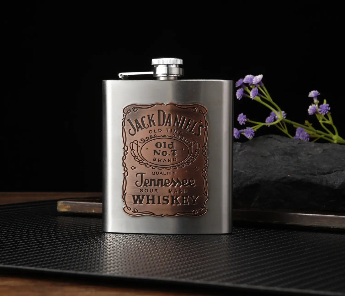 Jack Daniels Whisky Flask ÃƒÂ¢Ã¢â€šÂ¬Ã¢â‚¬Å“ Premium Stainless Steel, Leak-Proof, and Stylish