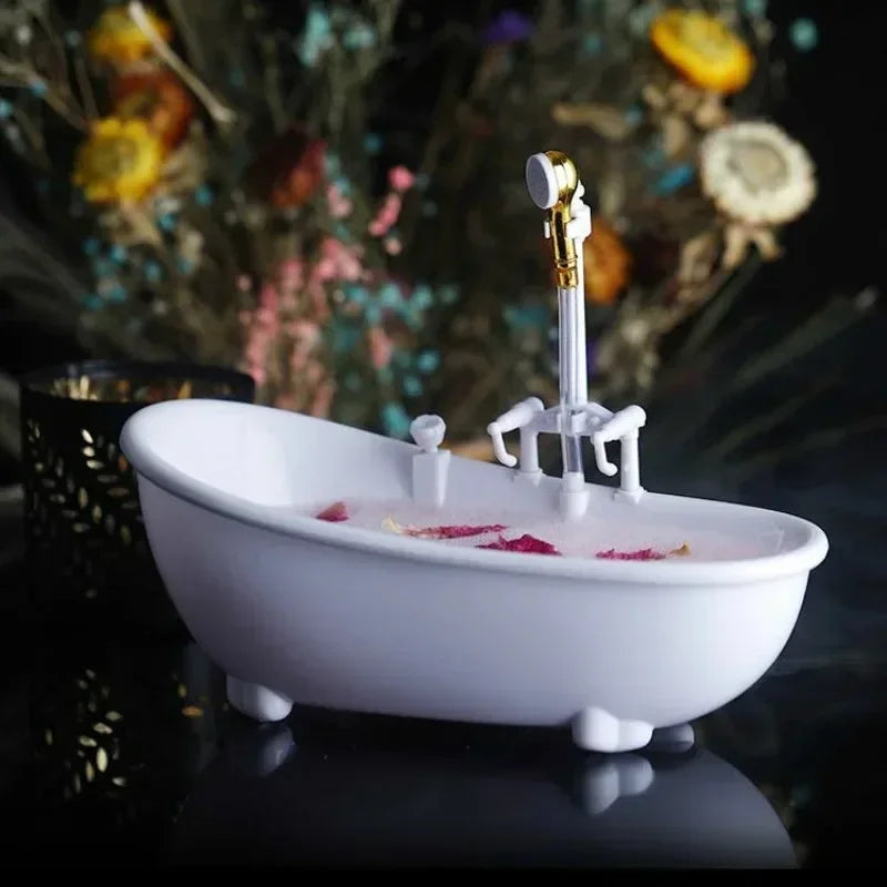 Bathtub Cocktail Cup: Unique and Quirky Wine Glass