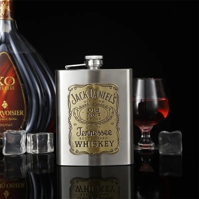 Jack Daniels Whisky Flask ÃƒÂ¢Ã¢â€šÂ¬Ã¢â‚¬Å“ Premium Stainless Steel, Leak-Proof, and Stylish